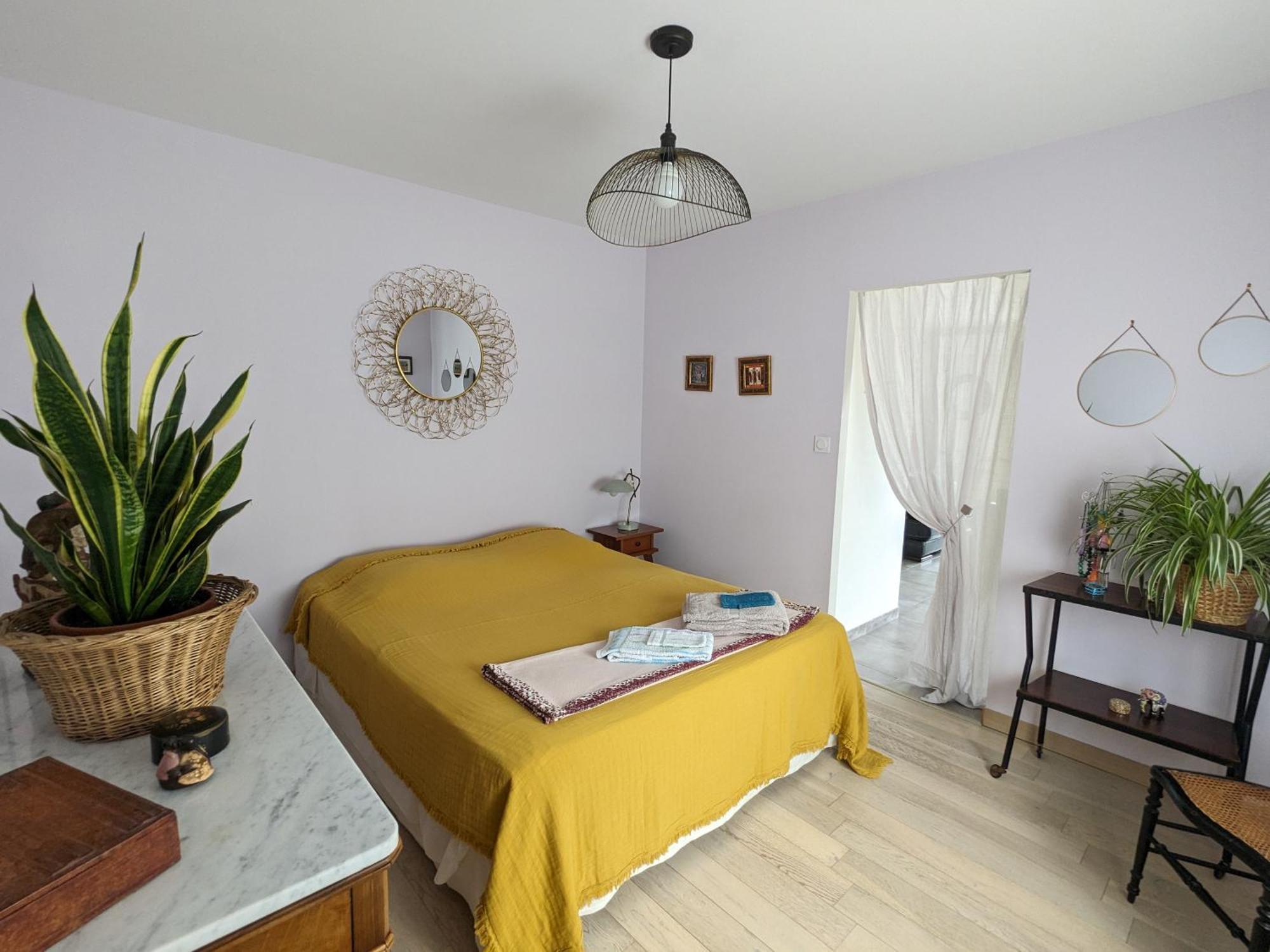 Villa La Maison sous l'olivier à Morieres-les-Avignon Extérieur photo